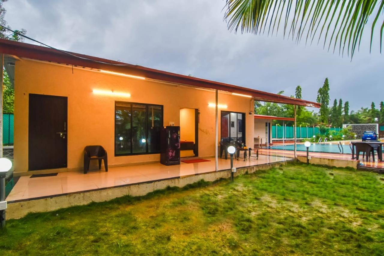 Twinkle Villa 4Bhk Карджат Экстерьер фото